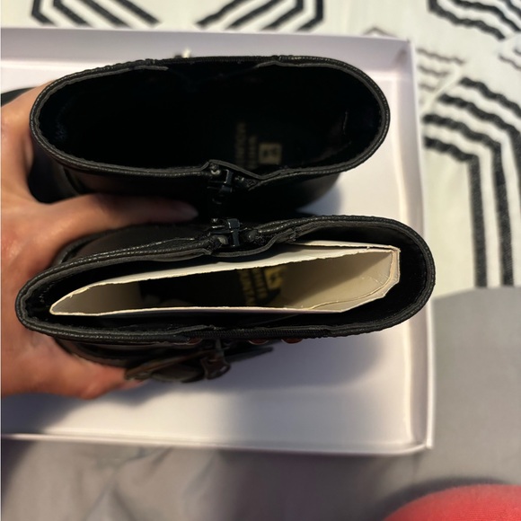 Brand new White Mountain boots with box  🥾 - Picture 5 of 6